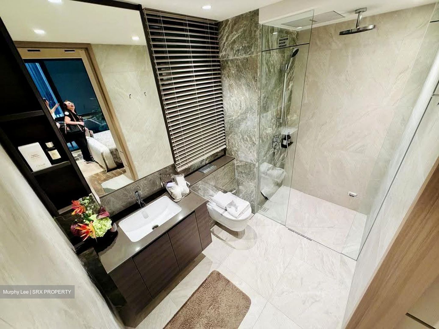 Lakeside Drive (D22), Condominium #625640801